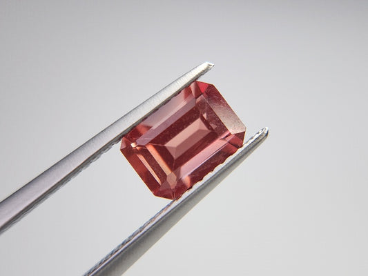 0151-2-18　バイカラーアンデシン　1.02ct