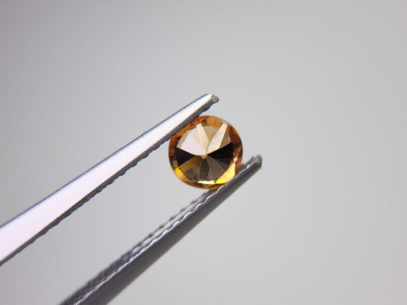 0010-2-1　ジルコン(コニャックブラウン)　0.61ct