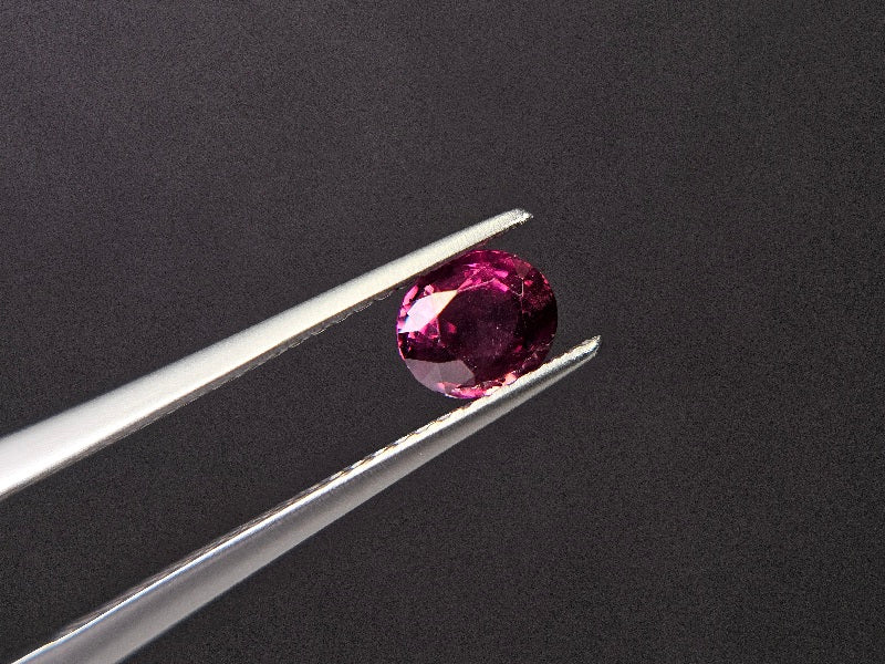 RDGA-9　ロードライトガーネット　1.04ct