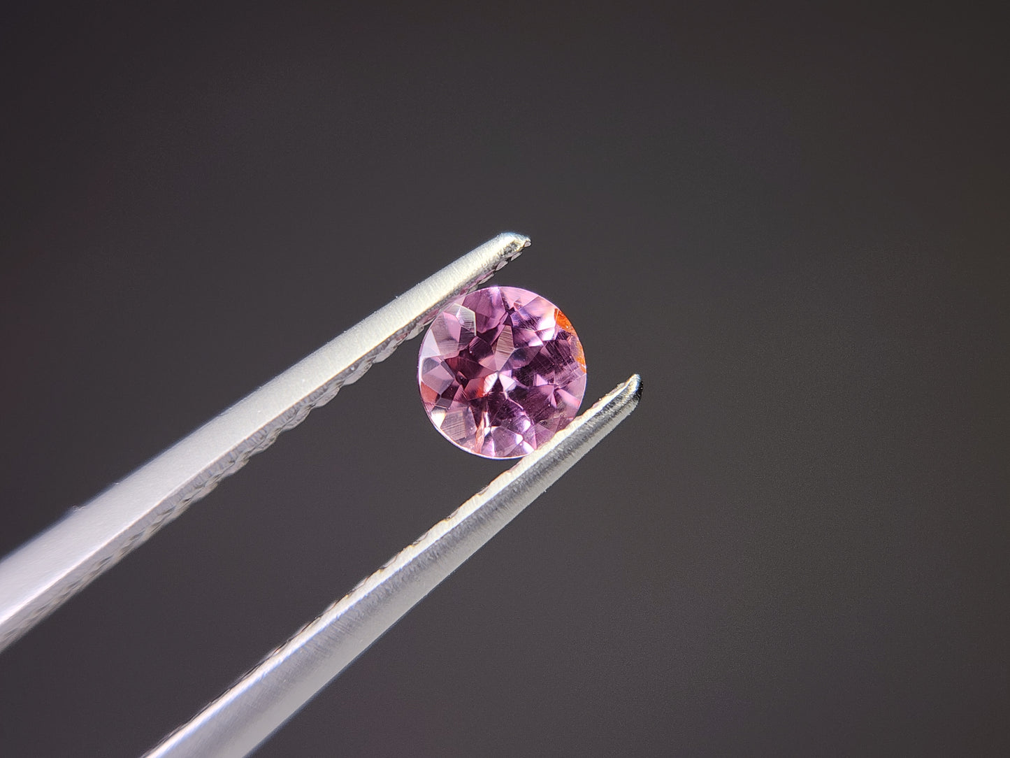 0823-1　スピネル　0.25ct