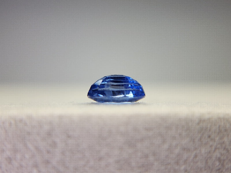 0942-16  カイヤナイト  1.09ct