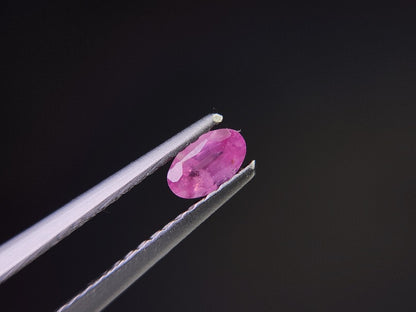 0028-3　ピンクサファイア　0.31ct