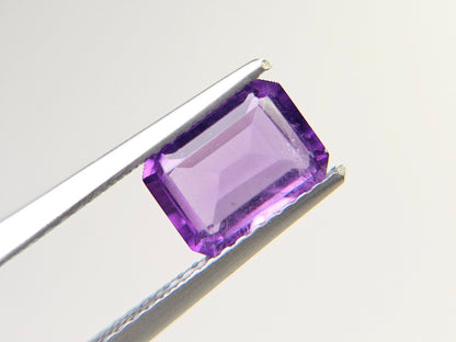 AM-60　アメジスト　1.42ct