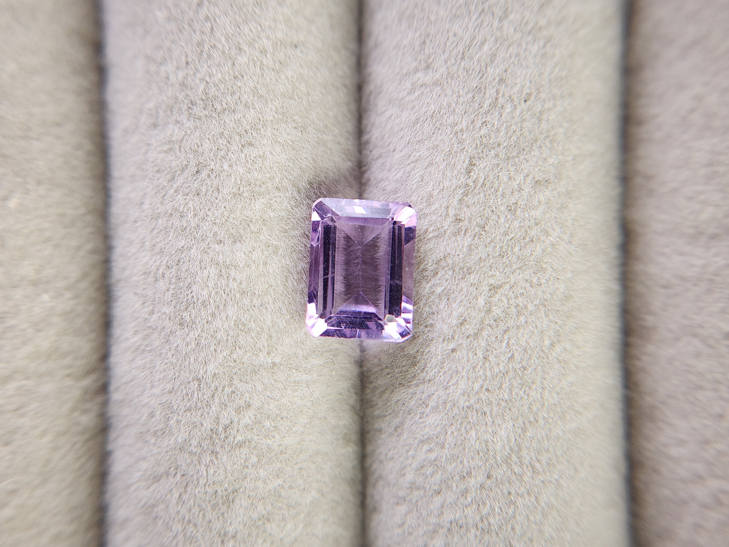 0919-3　アメジスト　1.51ct