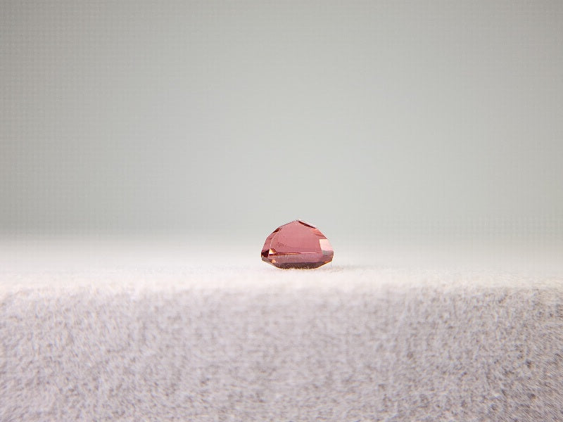 0879-83  トルマリン  0.42ct