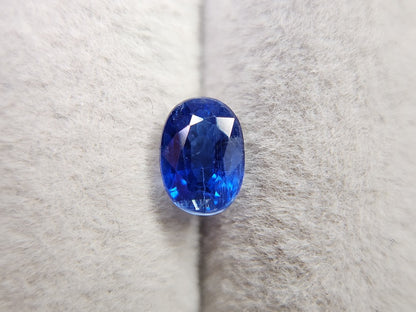 0035-1-26　カイヤナイト　1.35ct