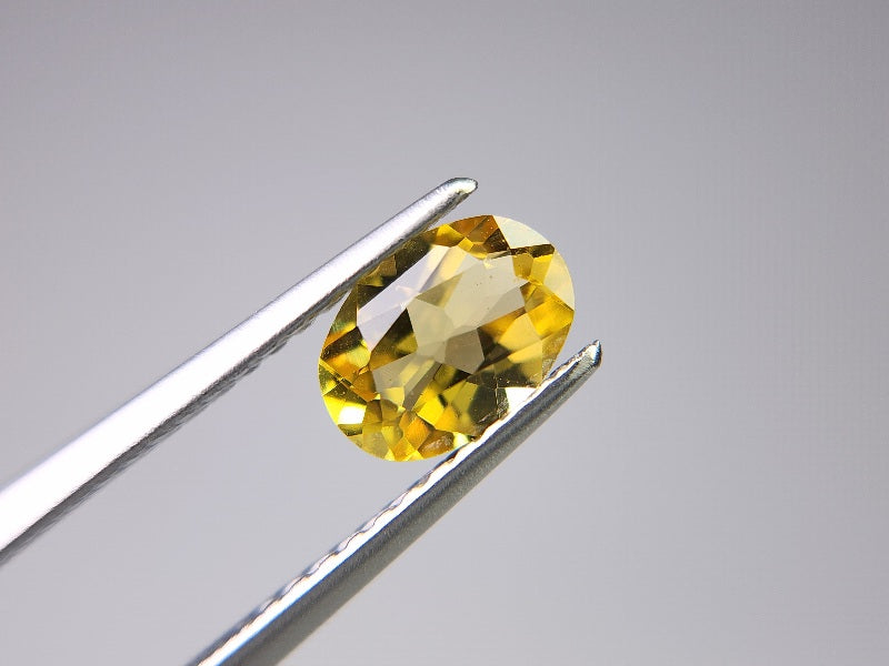 yeBE-8　イエローベリル　0.61ct