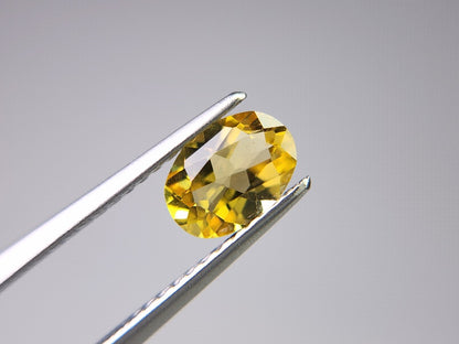 yeBE-8　イエローベリル　0.61ct