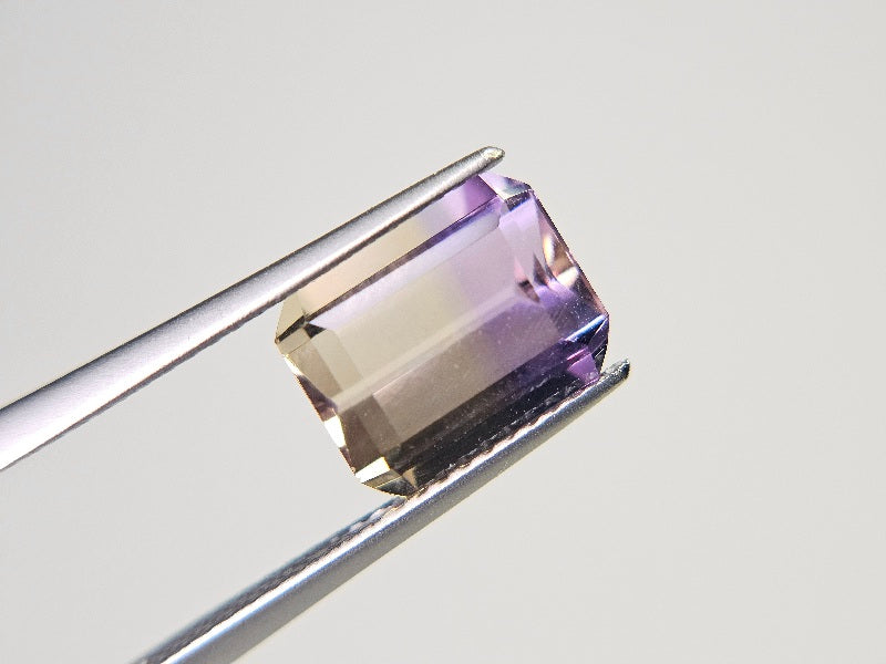 AMT-5　アメトリン　3.49ct