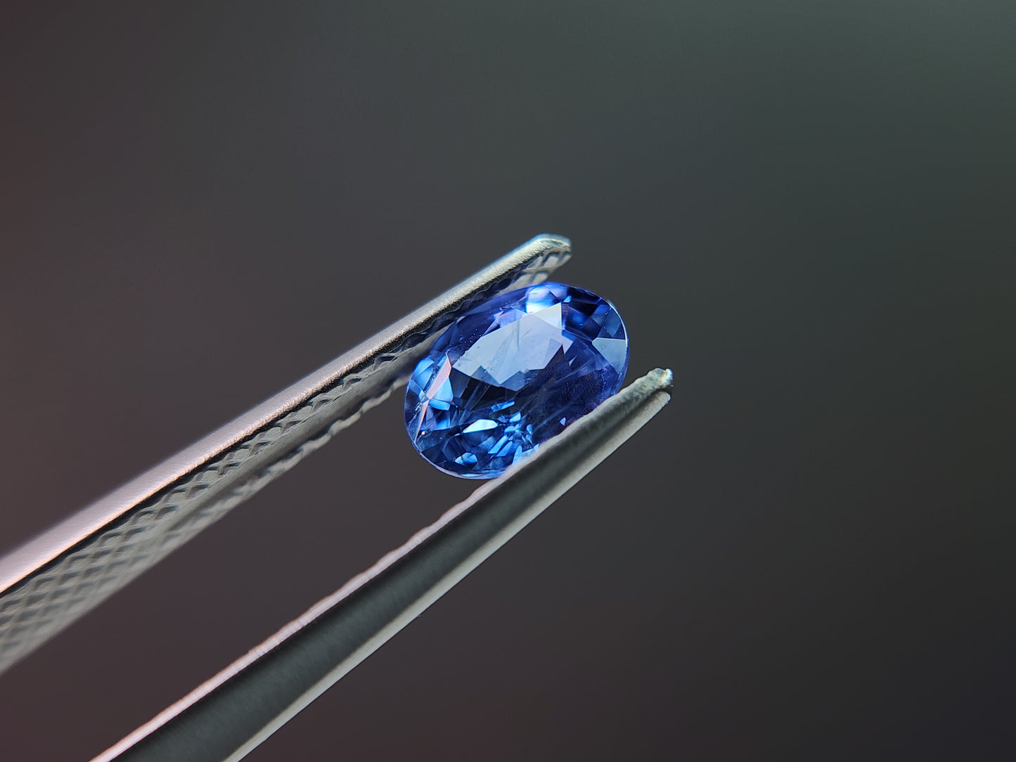 0904-6　サファイア　0.63ct