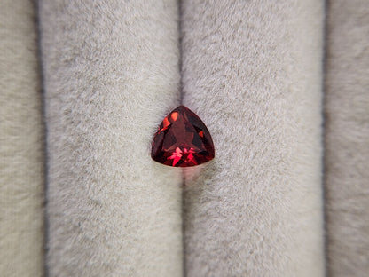 0910-1-9　ガーネット　1.11ct