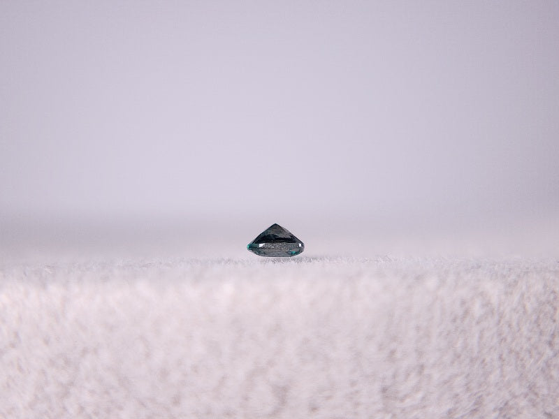 0946-3　グランディディエライト　0.09ct