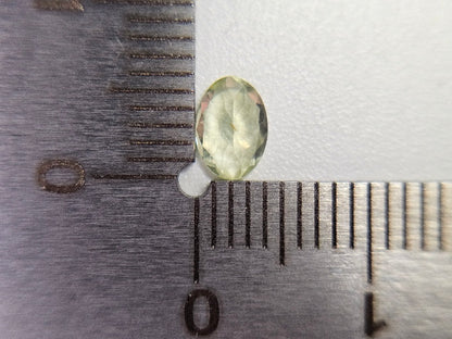 PCRS-3　パロットクリソベリル　0.53ct