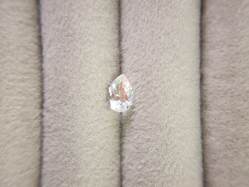 0763-5　アンデシンラブラドライト　0.61ct