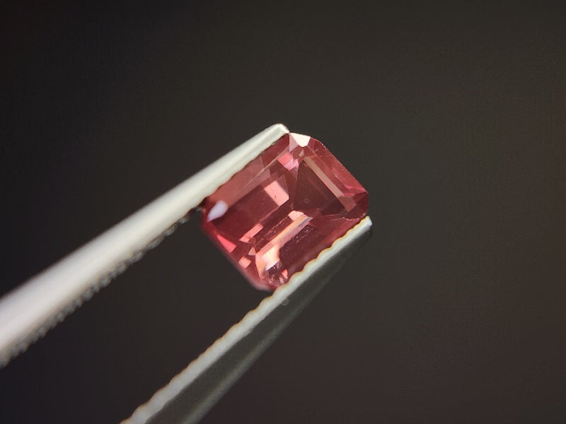 0151-2-17　バイカラーアンデシン　1.04ct