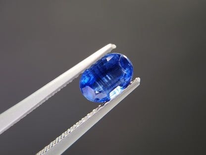 0942-15  カイヤナイト  1.09ct