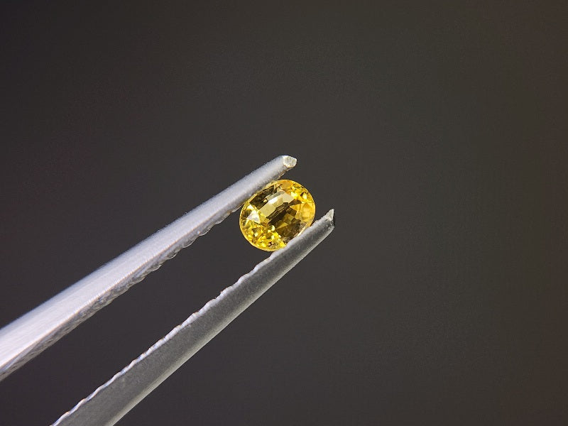 【500円均一】11/17正午まで　イエローサファイア　0.15ct　3