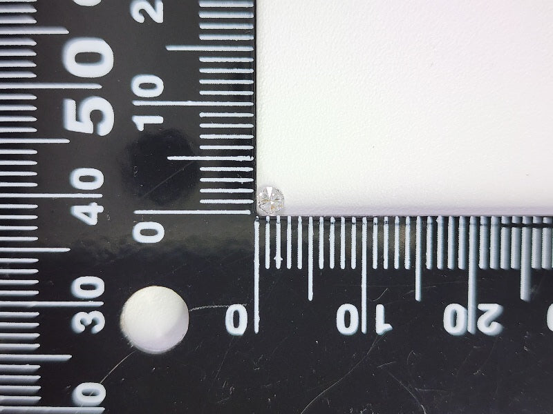 0015-1-1　ダイヤモンド　0.06ct