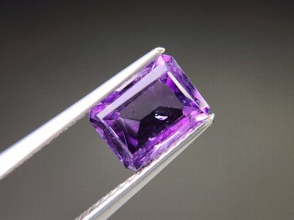 AM-33　アメジスト　1.79ct
