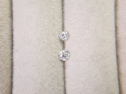 【宝石比較セット】ダイヤモンド＆合成モアッサナイト