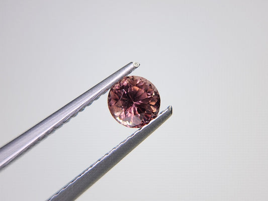 0935-8　ピンクジルコン　0.70ct