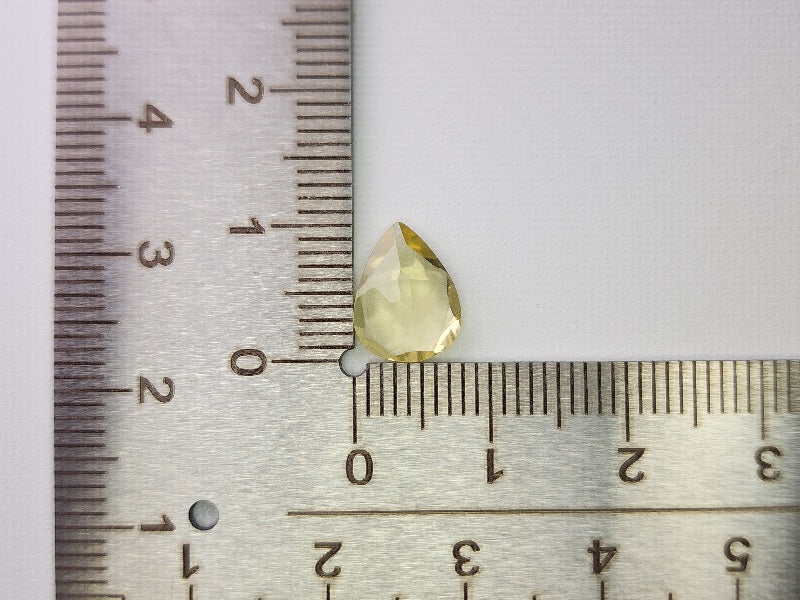 lQ-41　レモンクォーツ　1.85ct