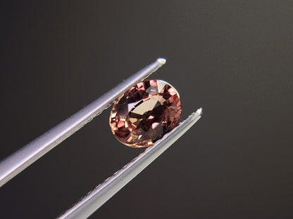 ccGA-8　カラーチェンジガーネット　0.74ct