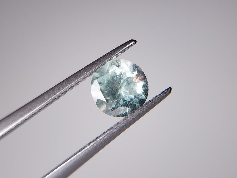 gBE-27　グリーンベリル　0.79ct