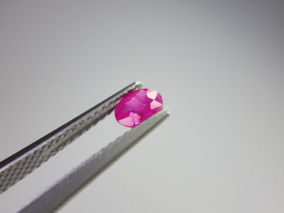 0013-6　ルビー　0.38ct