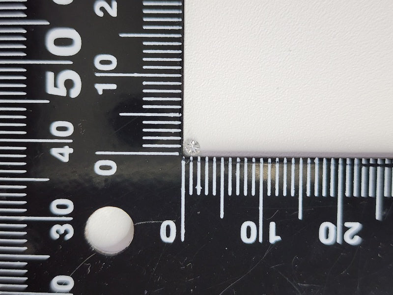 0015-1-8　ダイヤモンド　0.03ct