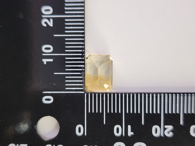 0365-3-5　バイカラーシトリン　3.27ct