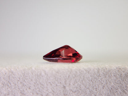 0910-3-3　ガーネット　1.54ct