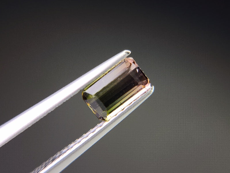 bc-TRM-4　バイカラートルマリン　0.66ct