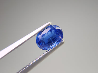 0035-1-28　カイヤナイト　1.34ct