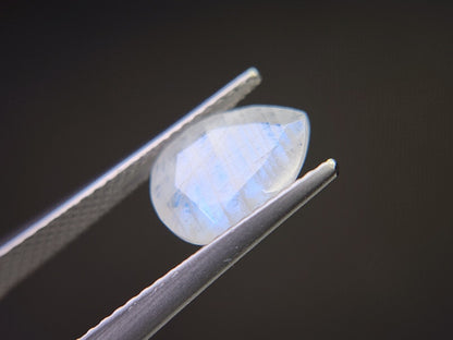 【500円均一】12/22正午まで　ブルームーンストーン　1.86ct　1