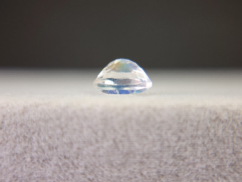 0760-7　アンデシンラブラドライト　0.48ct