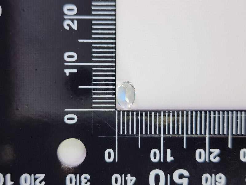 0760-2　アンデシンラブラドライト　0.55ct