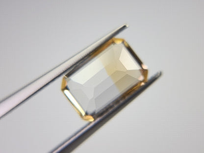 0365-4-27　バイカラーシトリン　2.21ct