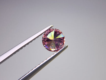 piMOI-3　合成ピンクモアッサナイト　0.43ct