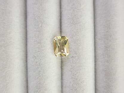 0091-10　イエローラブラドライト　1.19ct