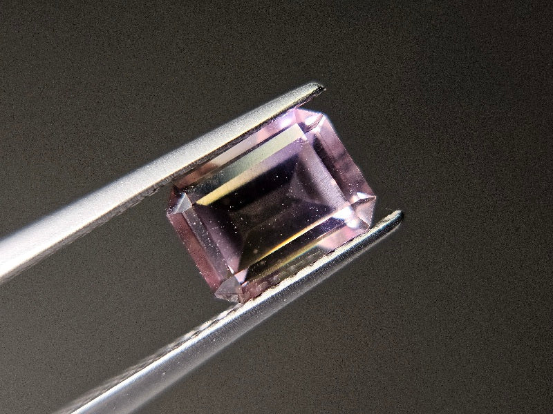 AMT-8　アメトリン　1.68ct