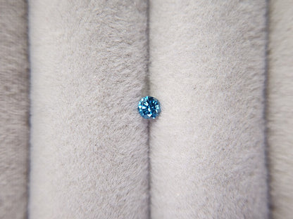 0015-3-1　ブルーダイヤモンド(トリートメント)　0.11ct
