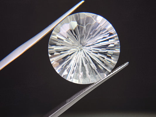 SUI-4　水晶　23.83ct