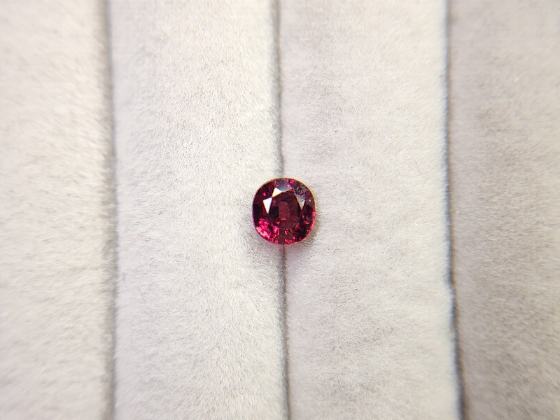 GA-64　ガーネット　1.29ct