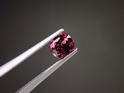 【期間限定】10/31まで　ロードライトガーネット　0.96ct　5