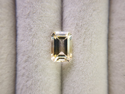 0365-5-3　バイカラーシトリン　2.17ct