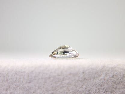 0655-9-3　ゾイサイト　0.42ct