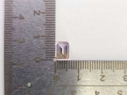 AMT-8　アメトリン　1.68ct