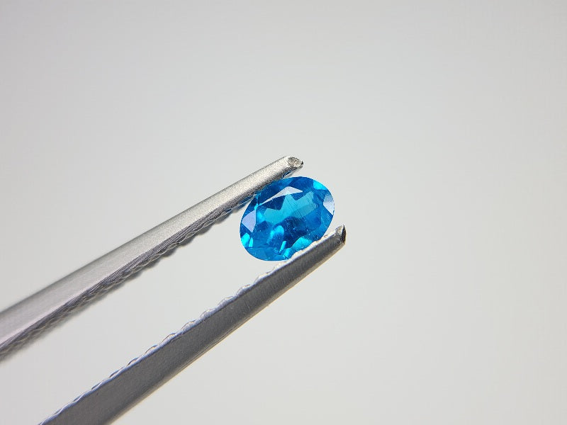 0530-4　ネオンブルーアパタイト　0.19ct