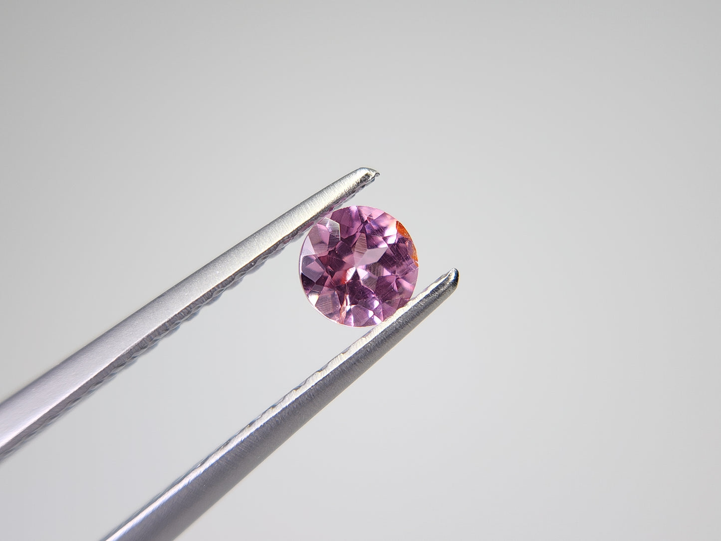 0823-1　スピネル　0.25ct